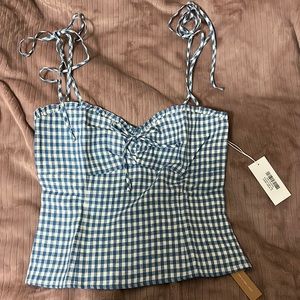 Reformation  hole comb linen top size 10